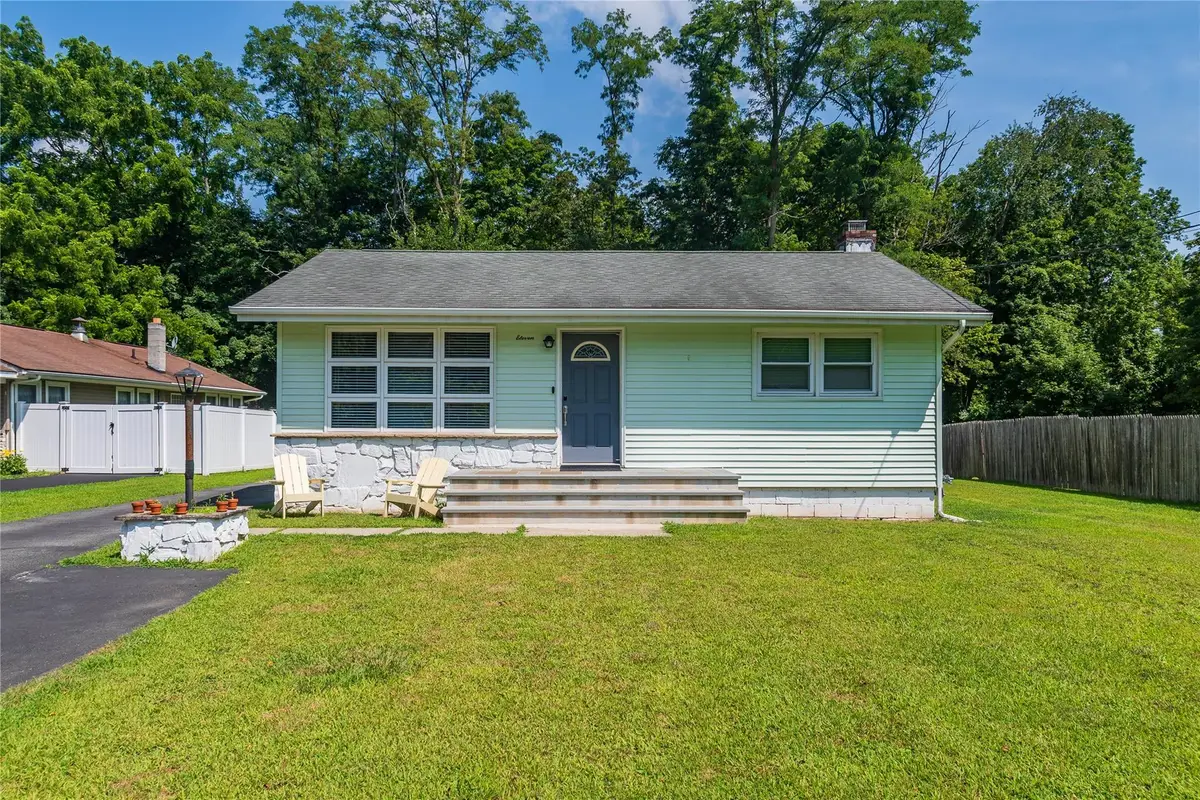 11 Toomey Drive, Poughkeepsie, NY 12603 - #1