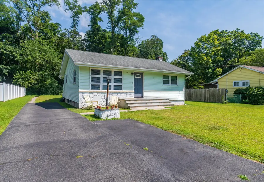 11 Toomey Drive, Poughkeepsie, NY 12603 - #2