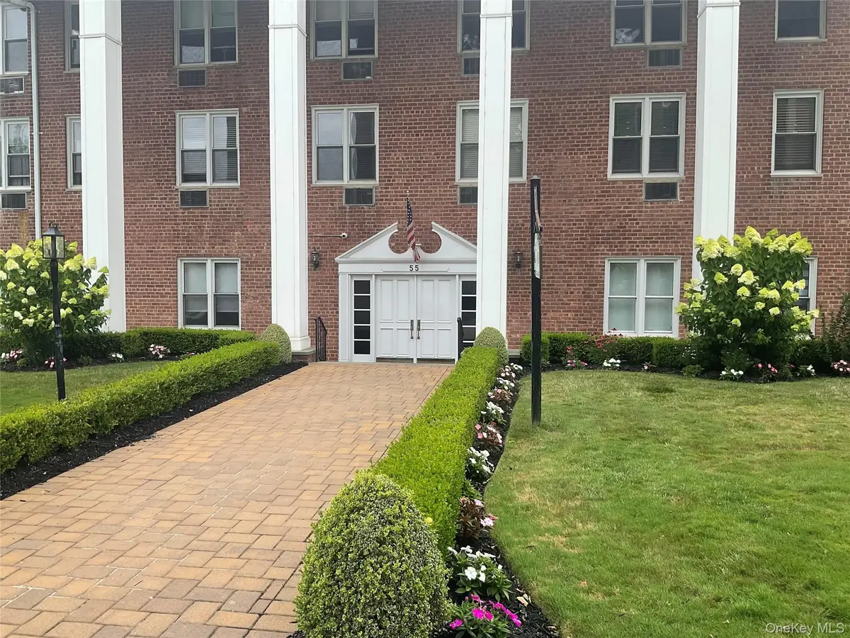 55 Lenox Road #3X, Rockville Centre, NY 11570 - #1