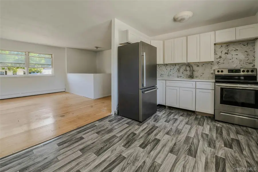 4 Beechwood Drive, Shirley, NY 11967 - Image #3