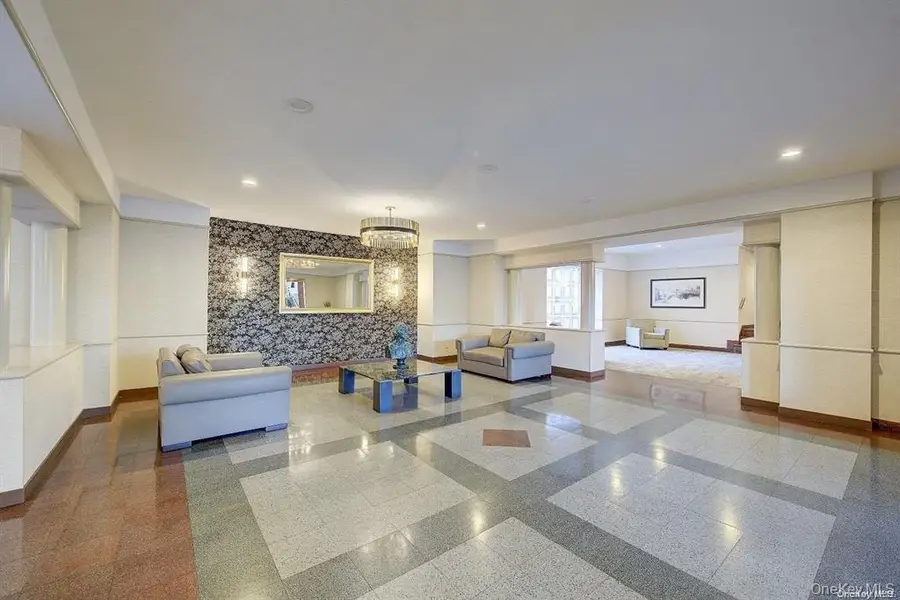 67-66 108 Street #C04, Forest Hills, NY 11375 - #3