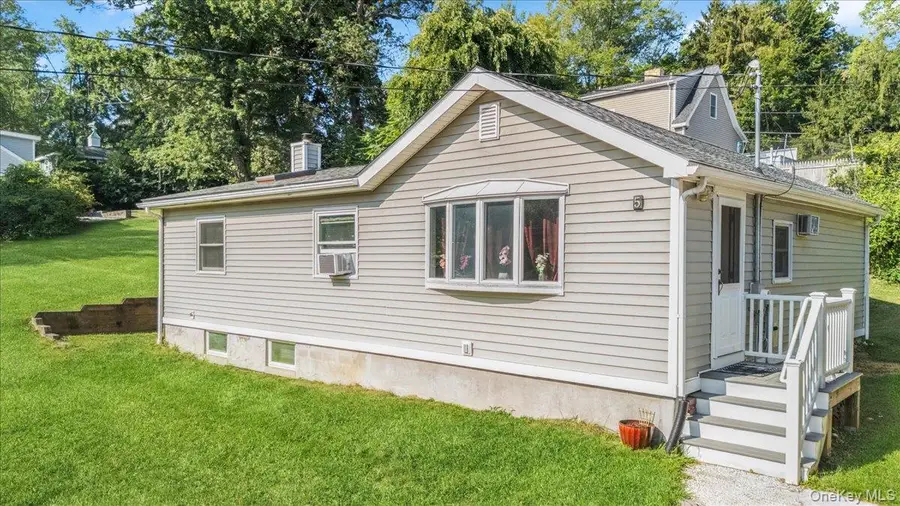 5 Spruce Street, Lake Peekskill, NY 10537 - Image #2