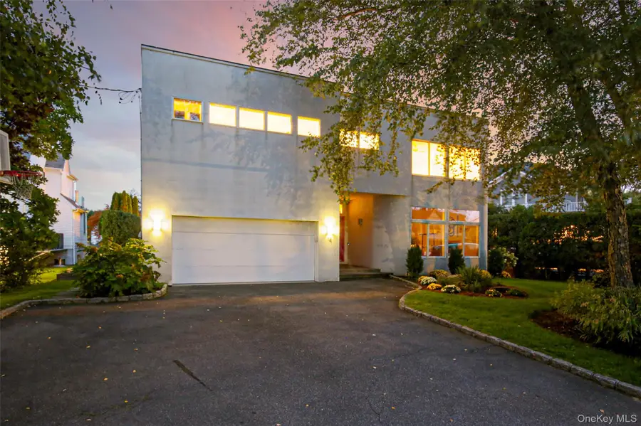 14 Old Colony Drive, Larchmont, NY 10538 - #3