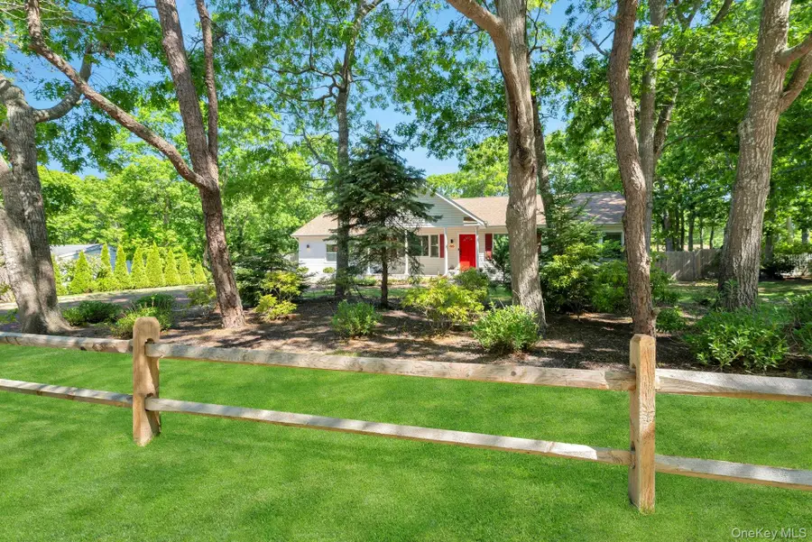 46 Sherwood Road, Hampton Bays, NY 11946 - #3