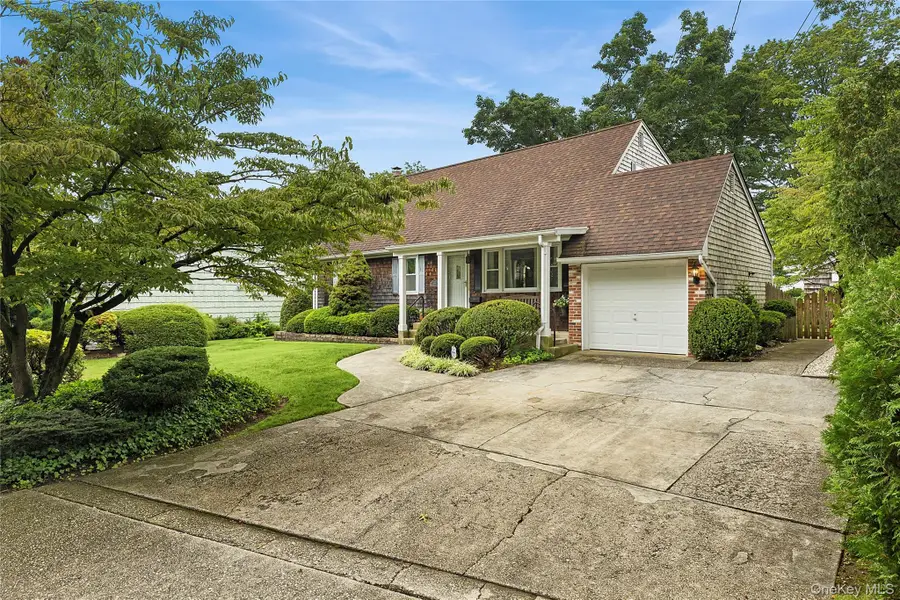 222 Half Hollow Road, Deer Park, NY 11729 - Image #3