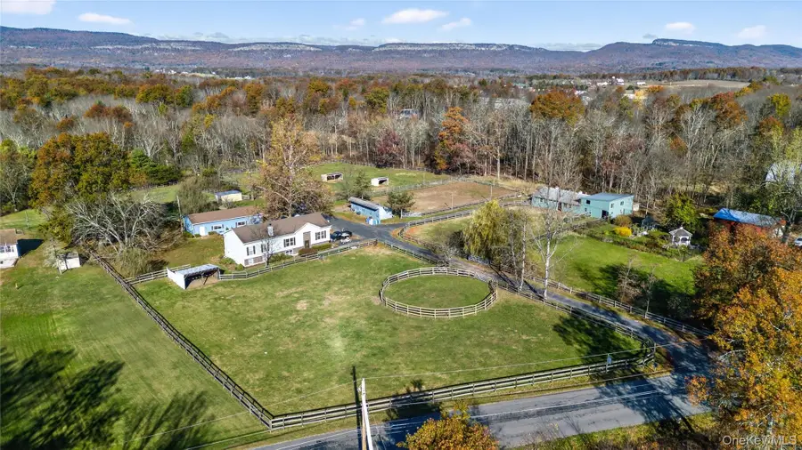 99 Dusinberre Road, Gardiner, NY 12525 - Image #2