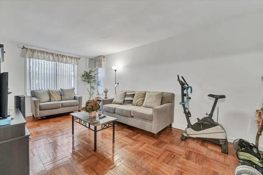 1425 Thieriot Avenue #1N, Bronx, NY 10460 - Image #2