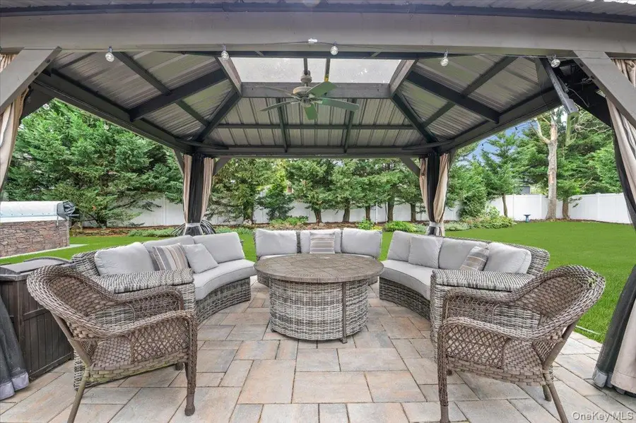 308 Sunset Boulevard, Massapequa, NY 11758 - #2