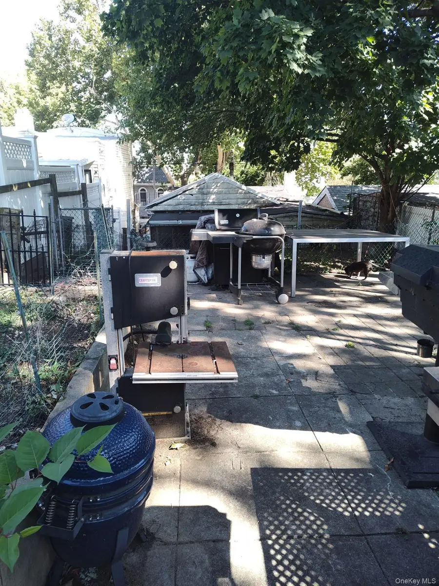 Address Withheld By Seller, Maspeth, NY 11378 - #3