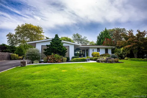 11 Saltmeadow Lane, Bayport, NY 11705