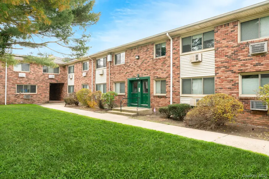 2449F Union Boulevard #12A, Islip, NY 11751 - Image #3