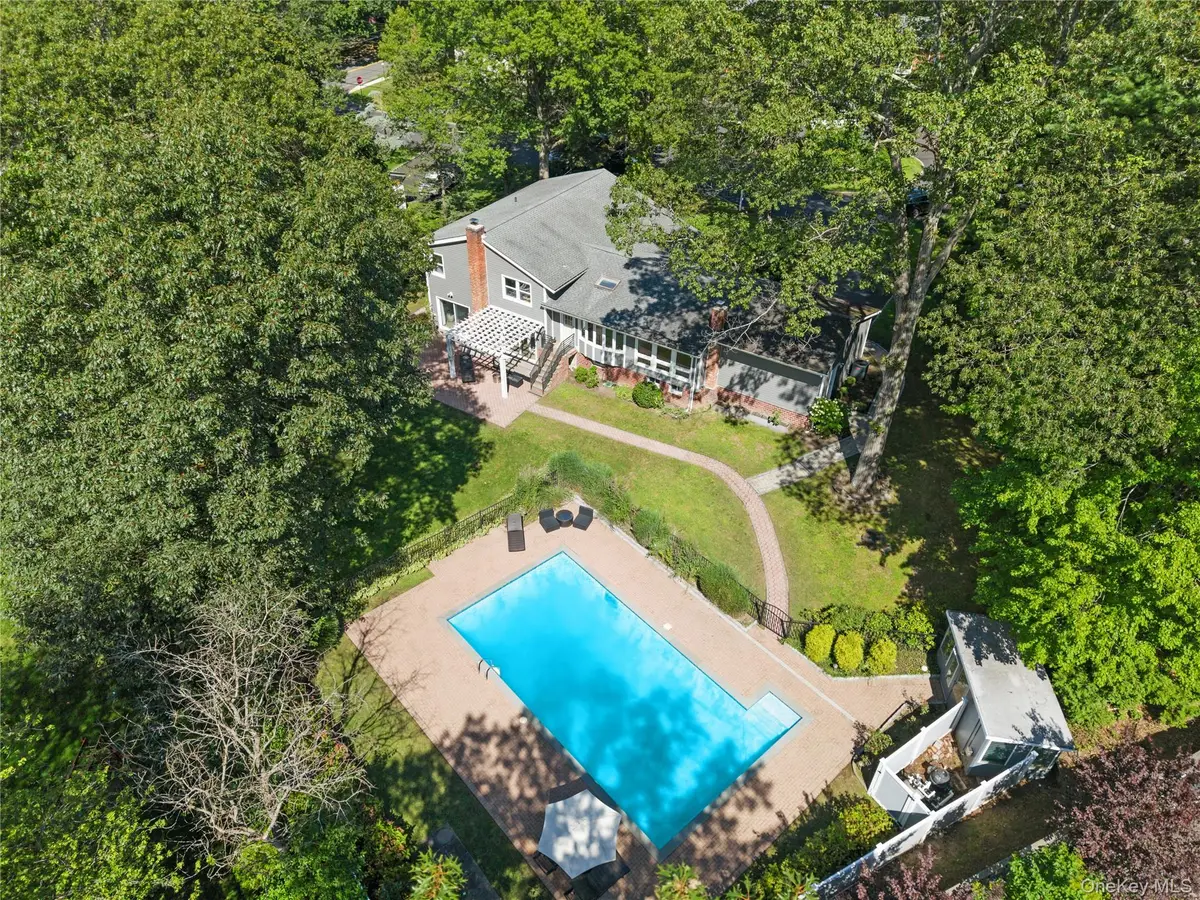 236 Robert Drive, New Rochelle, NY 10804 - #1