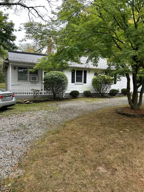 585 Pulaski Road, Kings Park, NY 11754