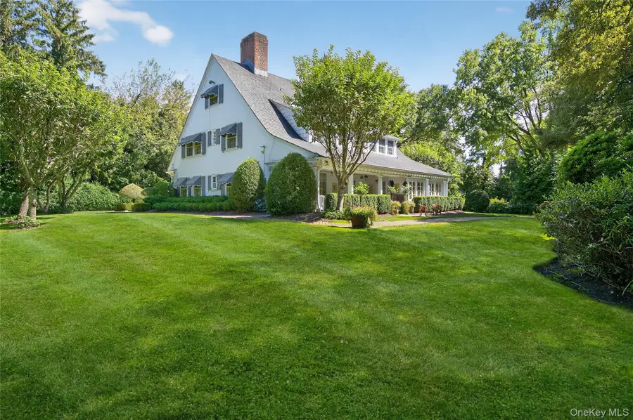 42 Clocktower Lane, Old Westbury, NY 11568 - Image #2