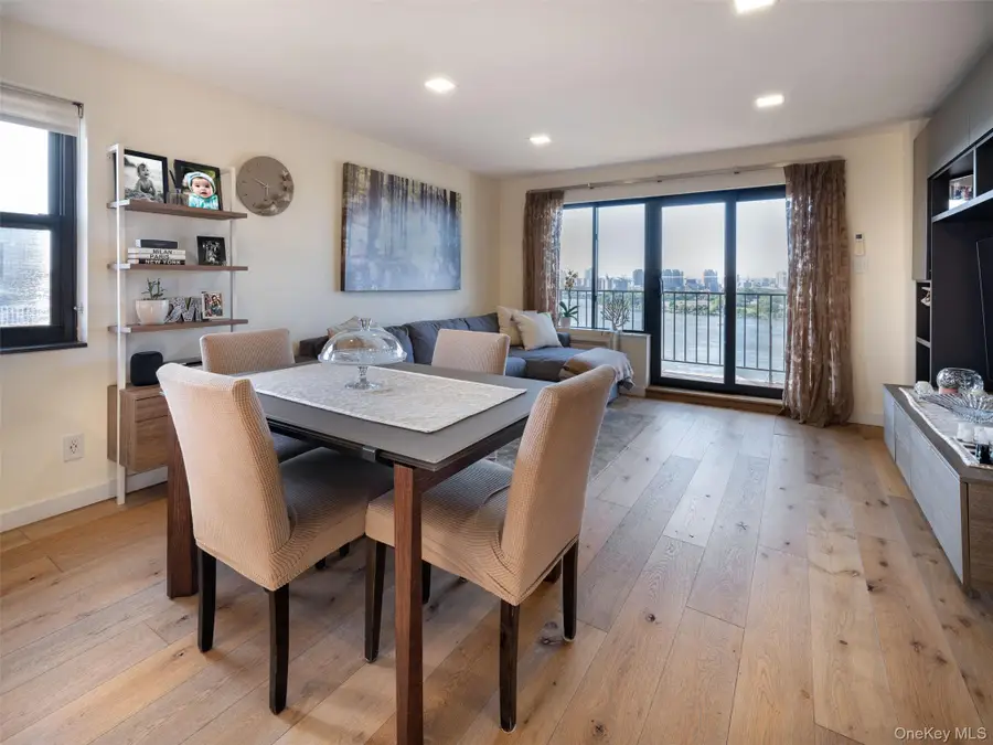 25-40 Shore Boulevard #17K., Astoria, NY 11102 - Image #3