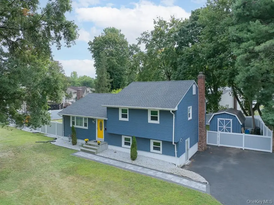 31 Verdin Drive, New City, NY 10956 - Image #2