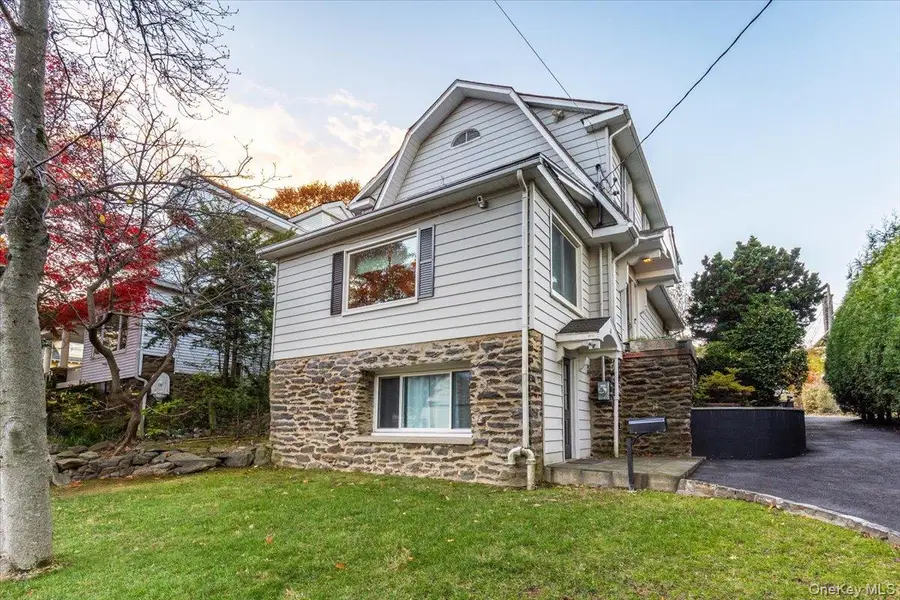 47 Edgecliff Terrace, Yonkers, NY 10705 - Image #2