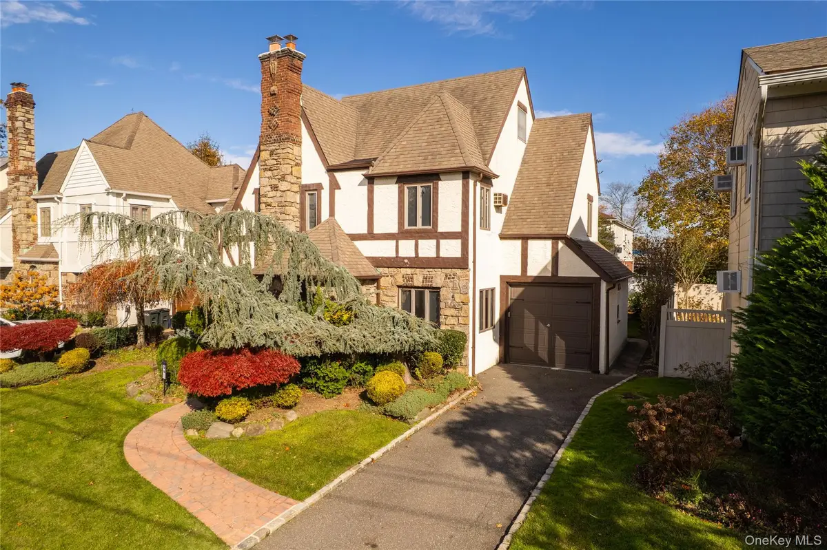 99 Durland Road, Lynbrook, NY 11563 - Image #1