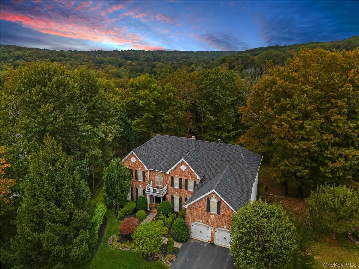 13 Hyatt Lane, Somers, NY 10589 - Image #1