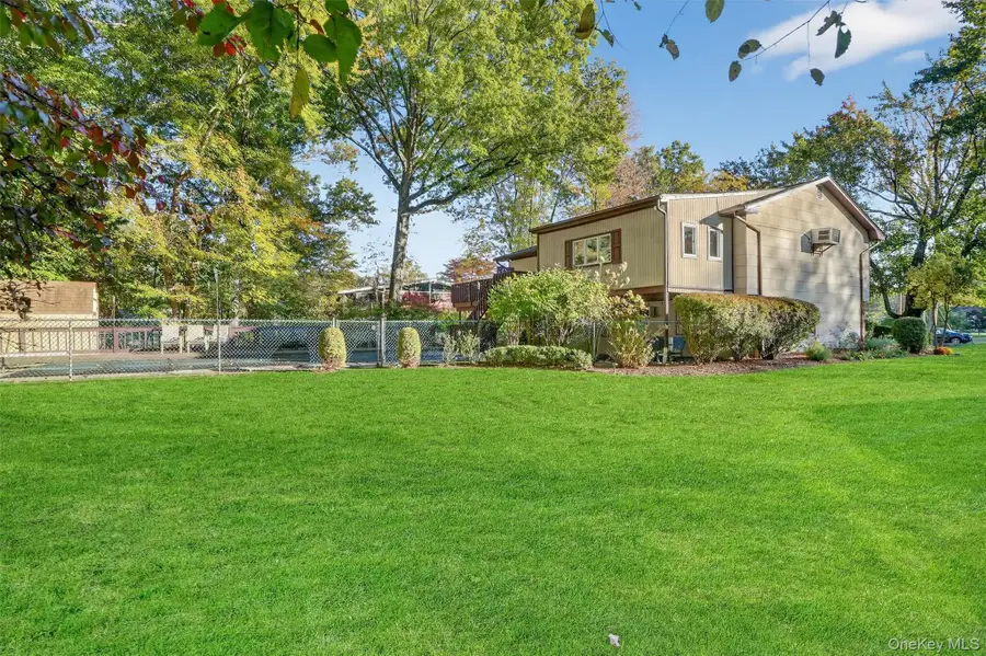 22 Parkside Drive, Congers, NY 10920 - #2