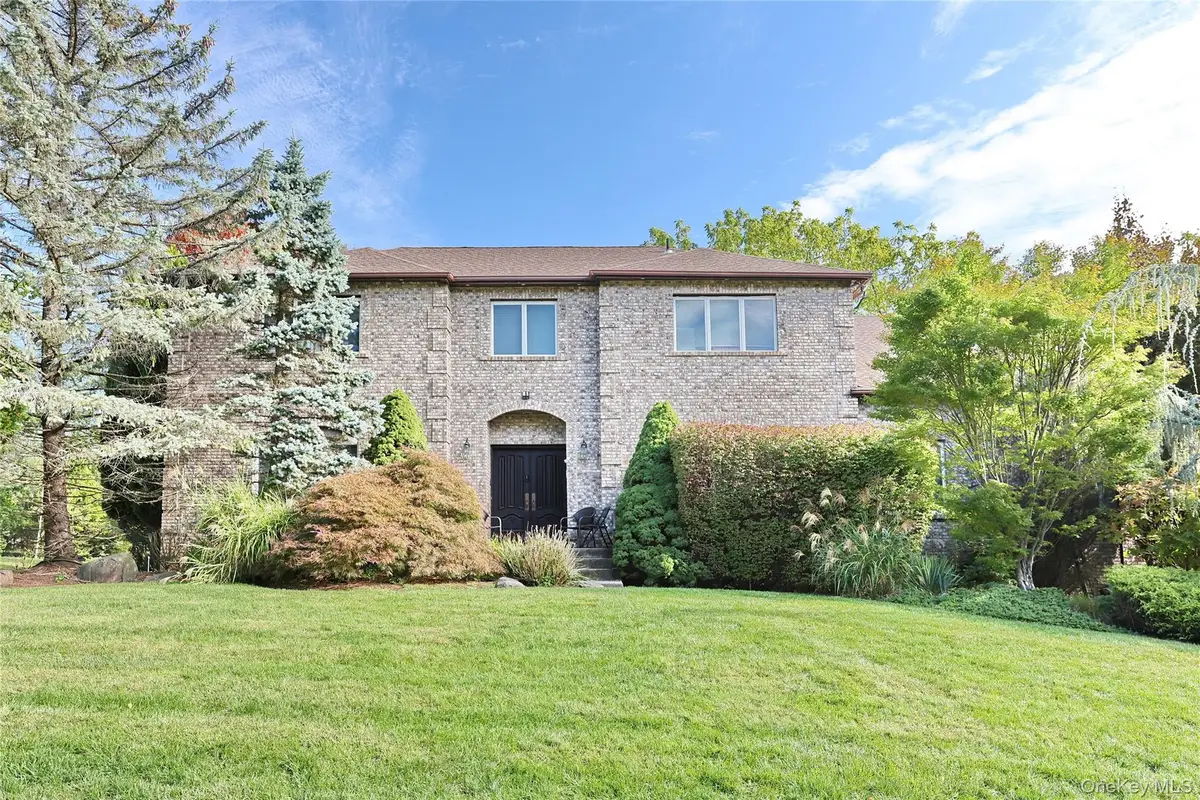 11 Golar Drive, Monsey, NY 10952 - Image #1