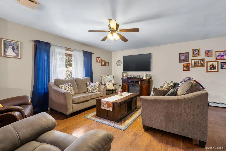 9 Pleasant Valley Lane, Plattekill, NY 12589 - Image #2