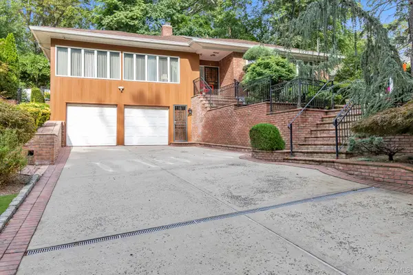 1 Crystal Drive, Great Neck, NY 11021