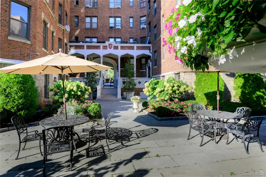 31 Pondfield Road W #63, Bronxville, NY 10708 - Image #3