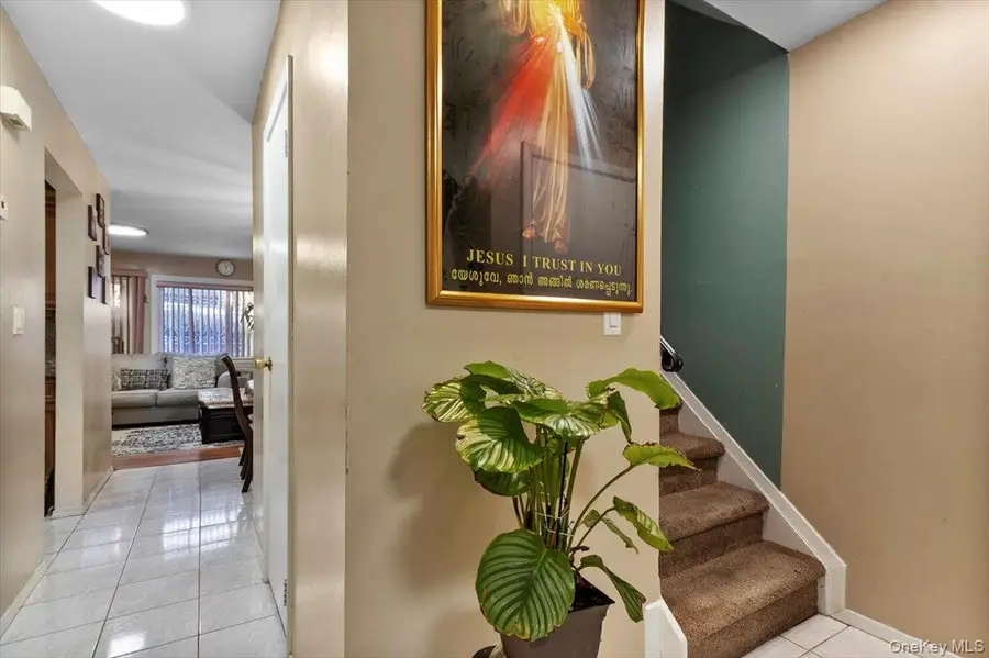 3665 Boller Avenue, Bronx, NY 10466 - #2
