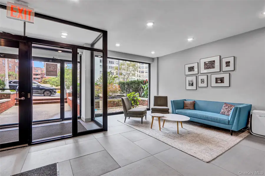 123-40 83 Avenue #6D, Kew Gardens, NY 11415 - Image #3