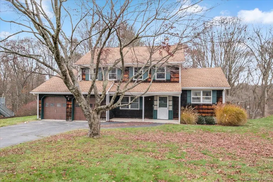 44 Mcnair Drive, Mahopac, NY 10541 - Image #2