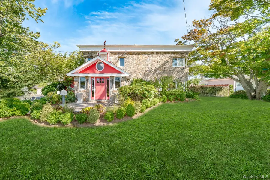 28 Riverside Avenue, Amityville, NY 11701 - Image #2