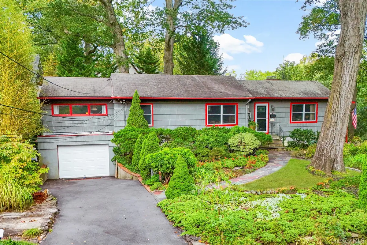 420 Grant Terrace, Mamaroneck, NY 10543 - #1