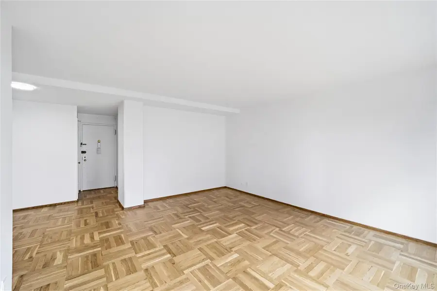 21-41 34th Avenue #7B, Astoria, NY 11106 - Image #3