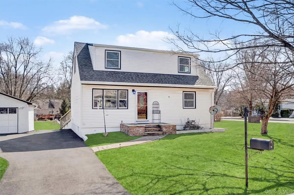 19 Ann Place, Monroe, NY 10950 - #1