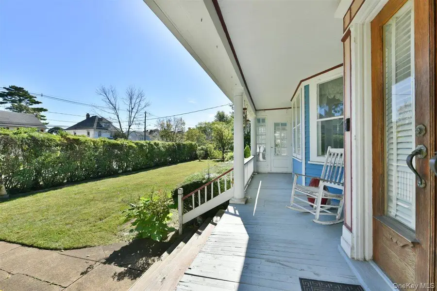 101 Wallace Street, Freeport, NY 11520 - Image #3