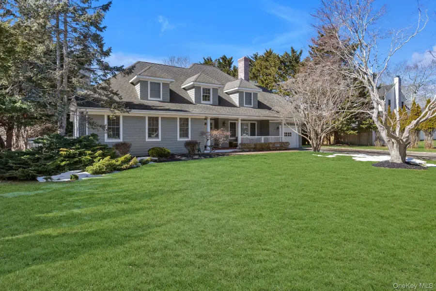 18 Landing Lane, East Quogue, NY 11942 - #2