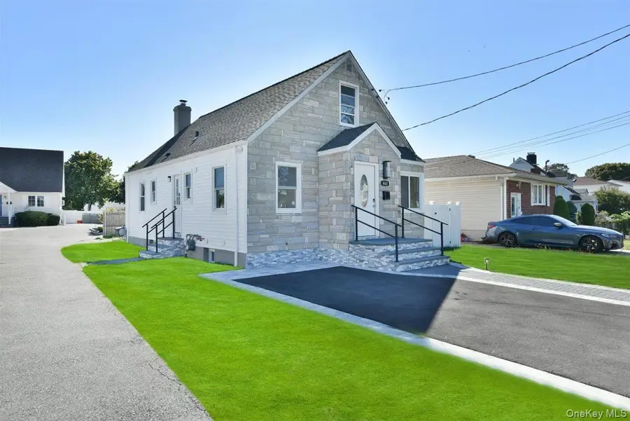 461 Pinebrook Avenue, West Hempstead, NY 11552 - Image #2