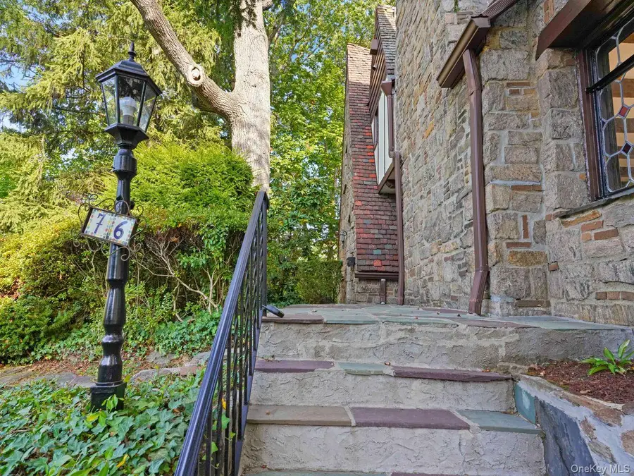 76 Vaughn Avenue, New Rochelle, NY 10801 - Image #3