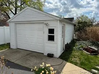 718 Elmwood Road, West Babylon, NY 11704 - #3