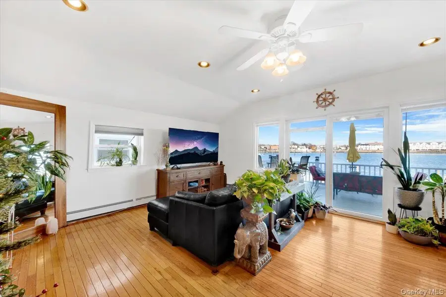 6 Edgewater Park #6D, Bronx, NY 10465 - Image #3