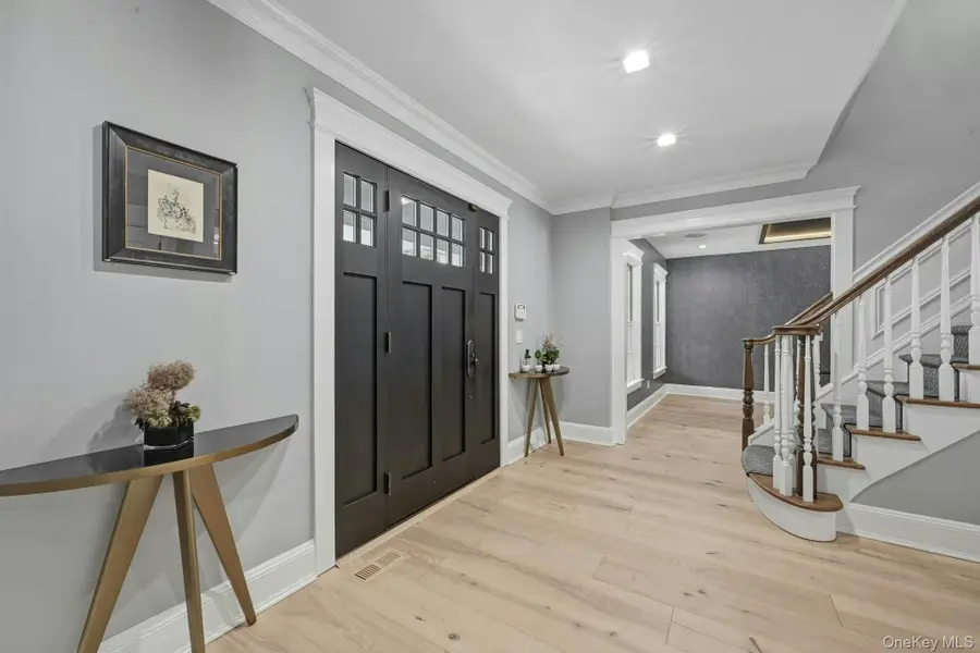 192 Burtis Lane, Muttontown, NY 11791 - #2