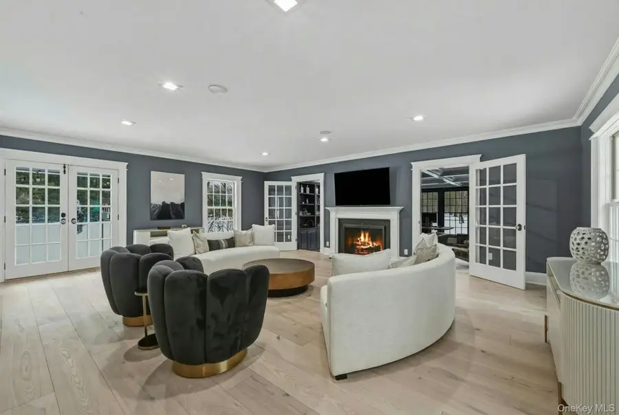 192 Burtis Lane, Muttontown, NY 11791 - #3