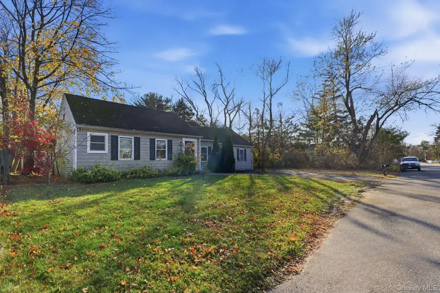 36 Ralph Avenue, Brentwood, NY 11717 - #2