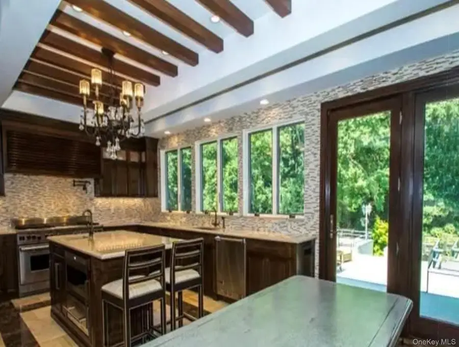 70 Shutter Lane, Oyster Bay Cove, NY 11771 - Image #3