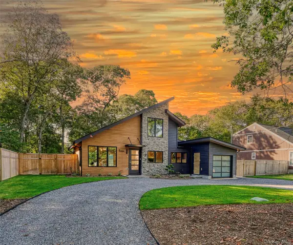 17 Heather Drive, Remsenburg, NY 11960