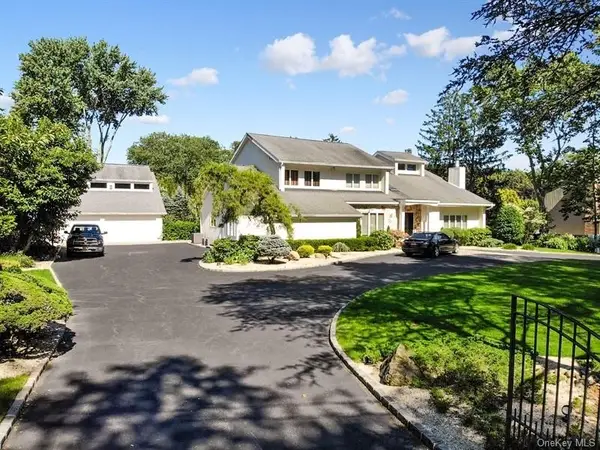 45 Westcliff Drive, Dix Hills, NY 11746