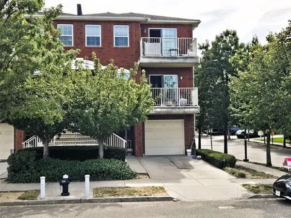 122-16 Powells Cove Boulevard #123, College Point, NY 11356