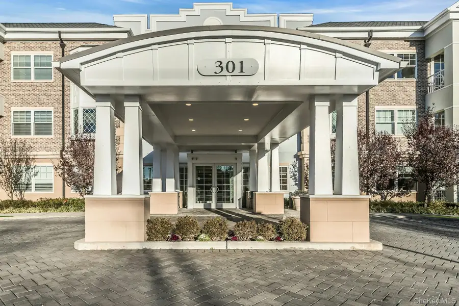 301 Franklin Avenue #311, Garden City, NY 11530 - Image #2
