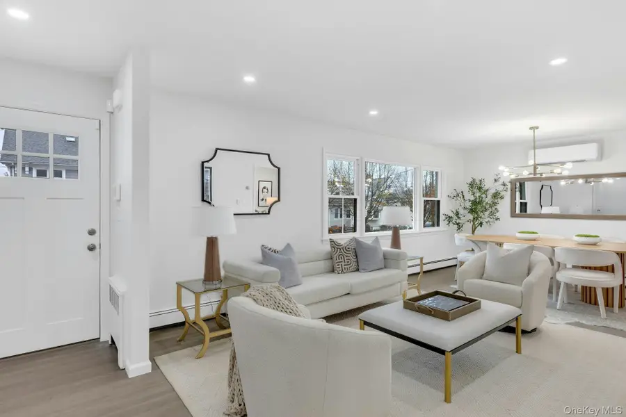 10 Poplar Avenue, Pelham, NY 10803 - Image #2